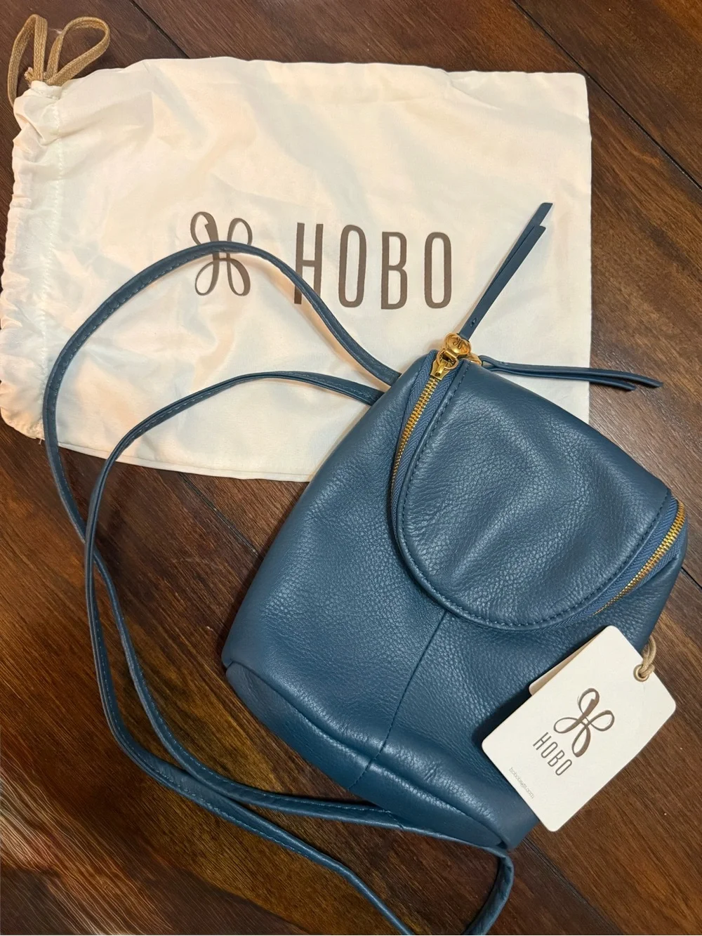Hobo International Fern Crossbody Convertible Bag, Peacock Feather Green, NWT